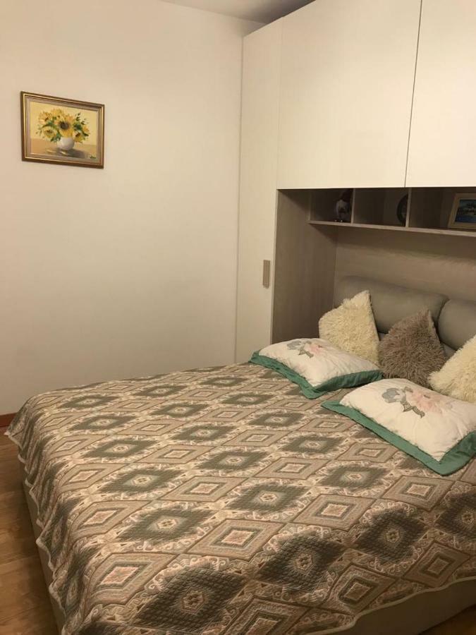 Apartment With Garden And Terrace Beautiful Lake View بيلانو المظهر الخارجي الصورة